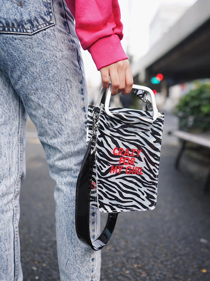 JULIDYコラボ 2WAYゼブラBAG(マルチ)