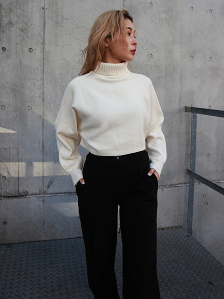 ニット/セーターVIKTOR&ROLF TOP HAT TURTLENECK タートルネック