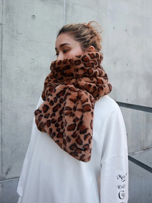 美品本物トムブラウンTHOMBROWNEボーダー柄マフラーストールショール  